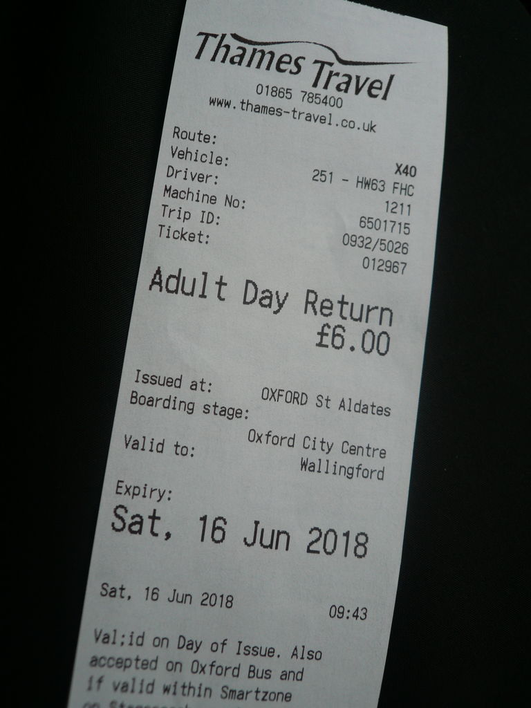 ウォリンフォード ウィンターブルックハウス アガサ クリスティの墓 倫敦日記