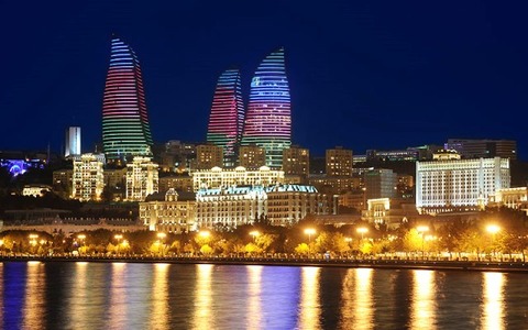 Baku_Night_View_01
