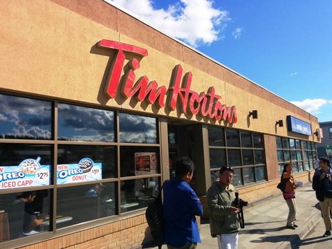 Tim_Hortons_Exterior