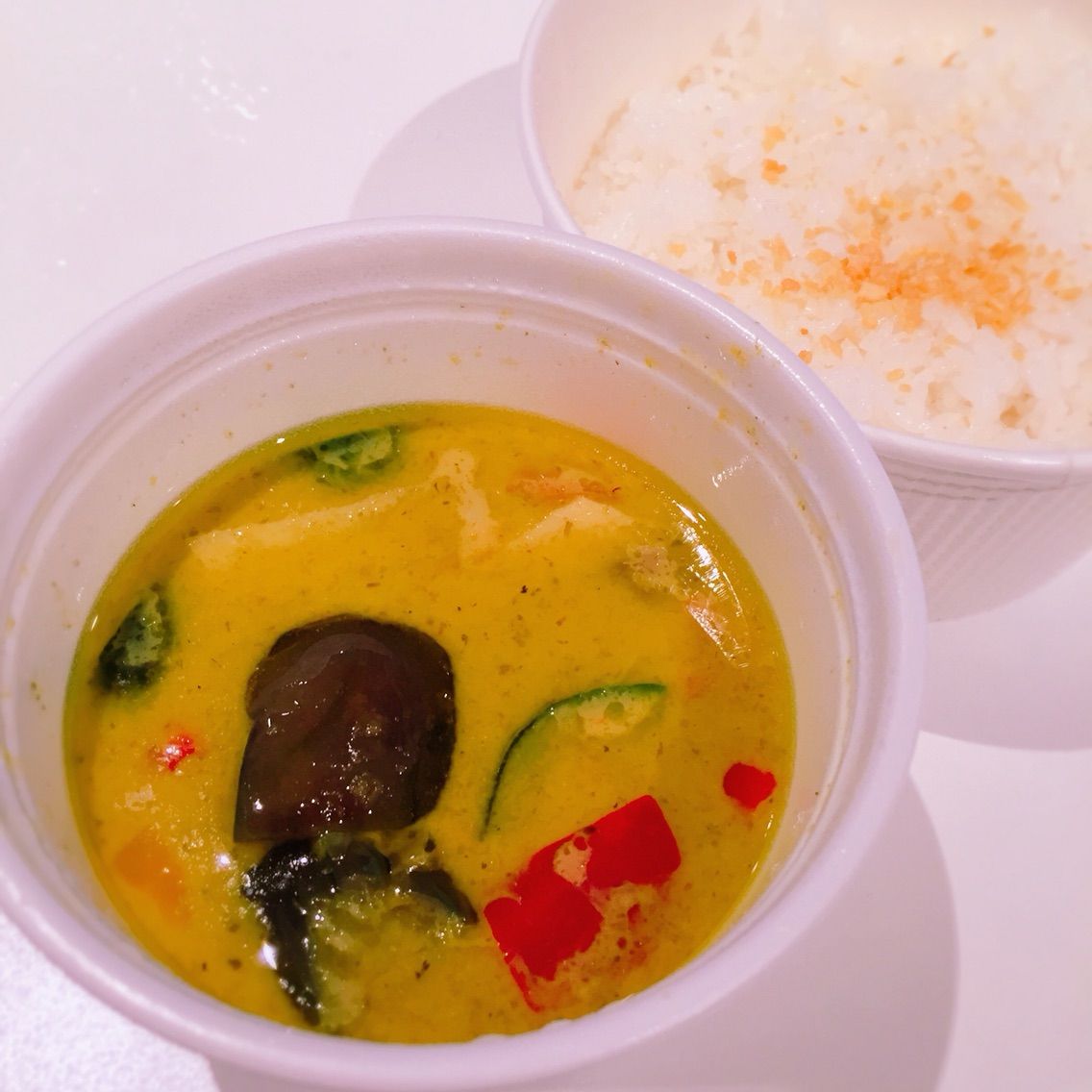 松屋の隠しアイテムグリーンカレーを探して食べてみた すてきなきっかけ 松屋の隠しアイテムグリーンカレーを探して食べてみた すてきなきっかけ