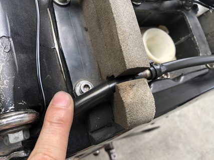 SUZUKI ウルフ90　純正オイルライン ホース 破れなし♪　　　（検索 WOLF T90 T125 スズキ 2スト 6V 希少絶版車両 初代 1969年 T-90 2ST SDR:オイルラインをスズキ部品を流用して新品に : ここんところ++