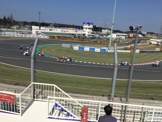 iPhone 013