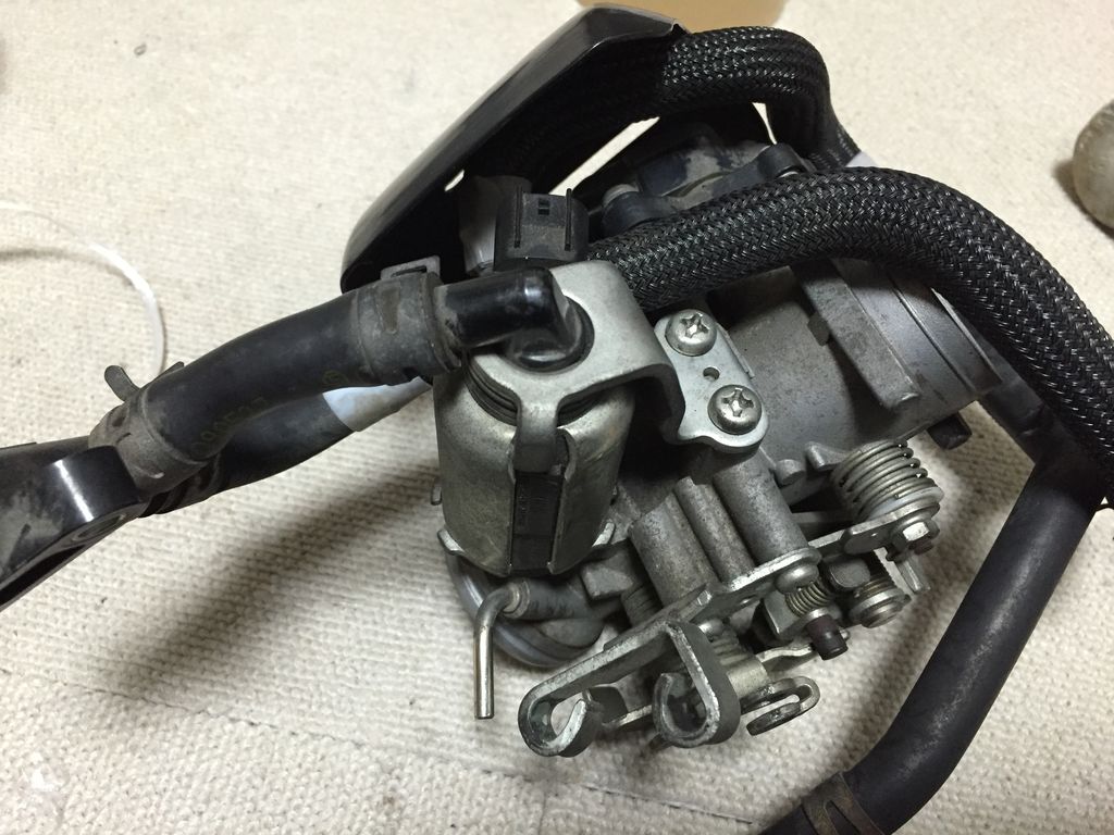 250TR純正フューエル_インジェクションFIスロットルボディ_BJ250F KAWASAKI 250TR 純正 フューエル タンク インジェクション FI カワサキ