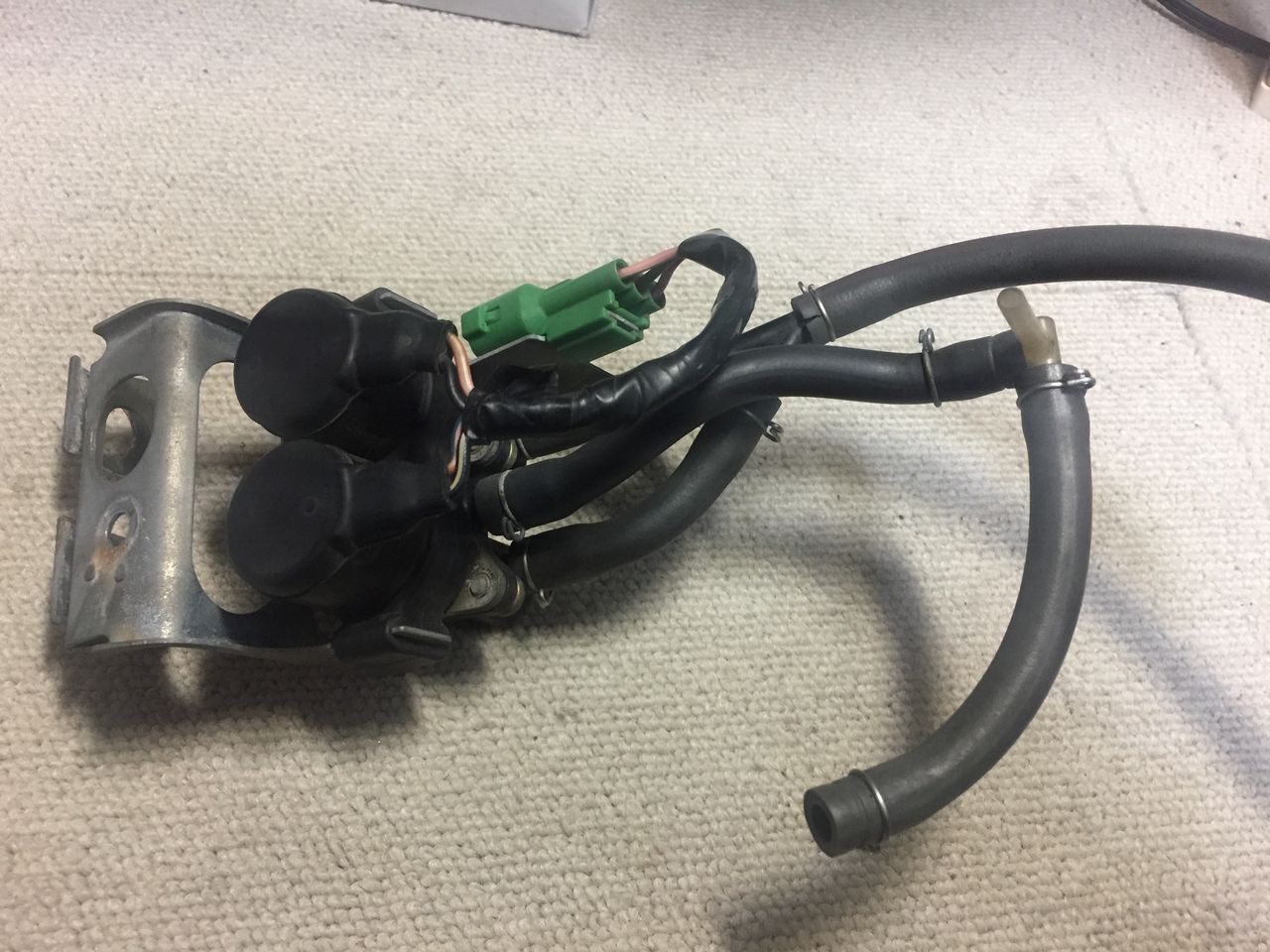 NSR250(MC21)のエアソレノイドを見てみた : ここんところ++