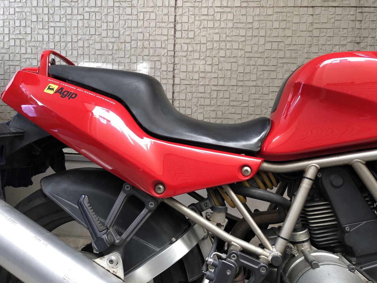 ドゥカティ ss900純正シート Ducati900SS:シート交換 : ここんところ++