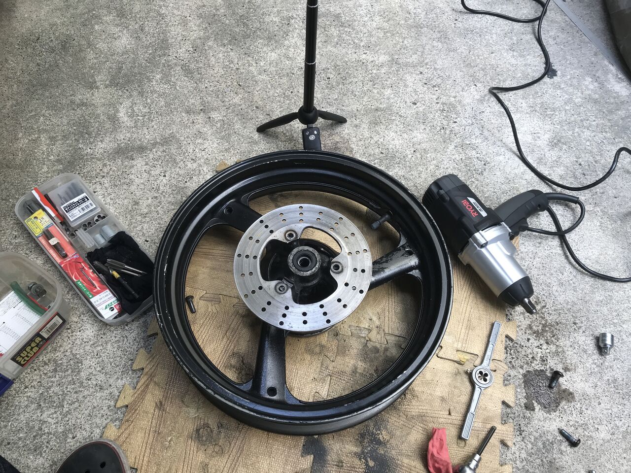 バイクr1-z ホイールセットディスク付き