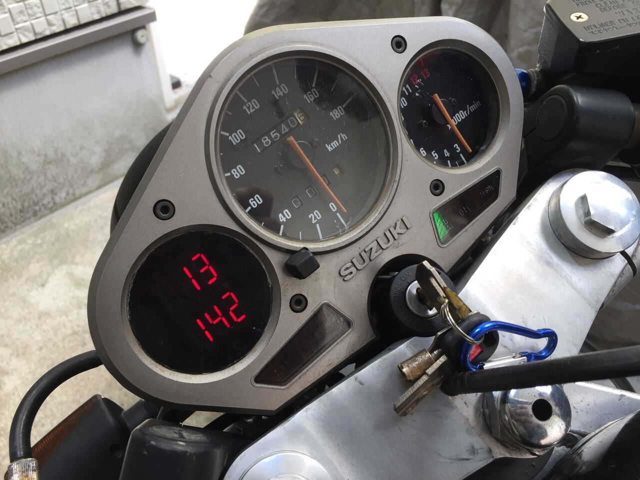 rz250.350タコメーター 温度計. 849bb77a-s.jpg