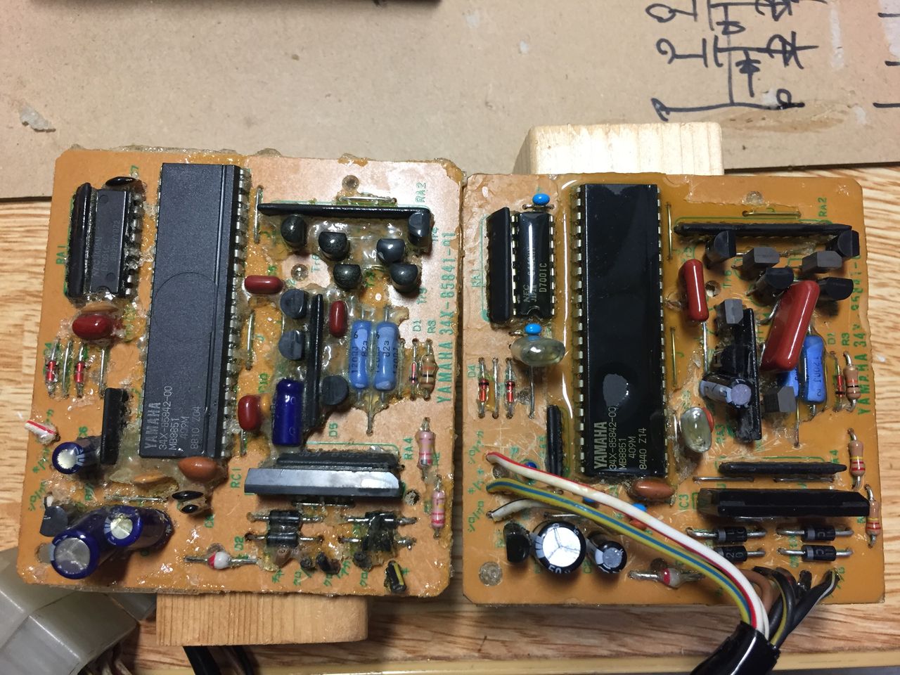 壊れたYPVSコントローラを見てみた : ここんところ++