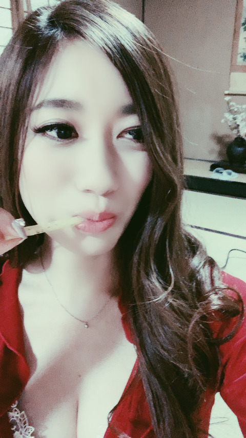 CD270318-6DC1-468B-B323-2B8F633C30C5