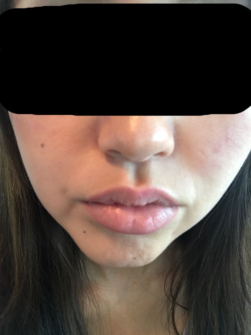 世界トップメークアップアーティスト シャーロット ティルブリー Charlotte Tilbury ピロートーク Pillow Talk リップ リップライナー レビュー 世界の何処からこんにちは