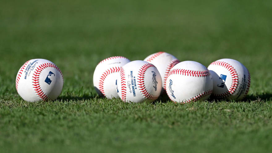 Mlb 3aで滑りにくい改良版ボールの試験使用を開始 Red 速報 Mlb 3aで滑りにくい改良版ボールの試験使用を開始 Red 速報
