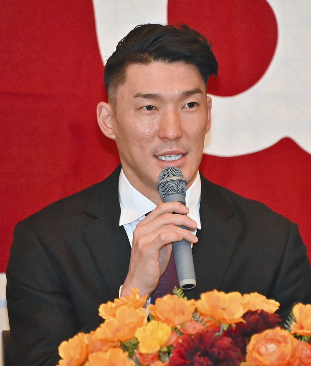 野球 ひげを剃ったら超さわやか 梶谷隆幸が巨人入団会見で口まわりさっぱり 家にひげそりがなかった Red 速報 野球 ひげを剃ったら超さわやか 梶谷隆幸が巨人入団会見で口まわりさっぱり 家にひげそりがなかった Red 速報