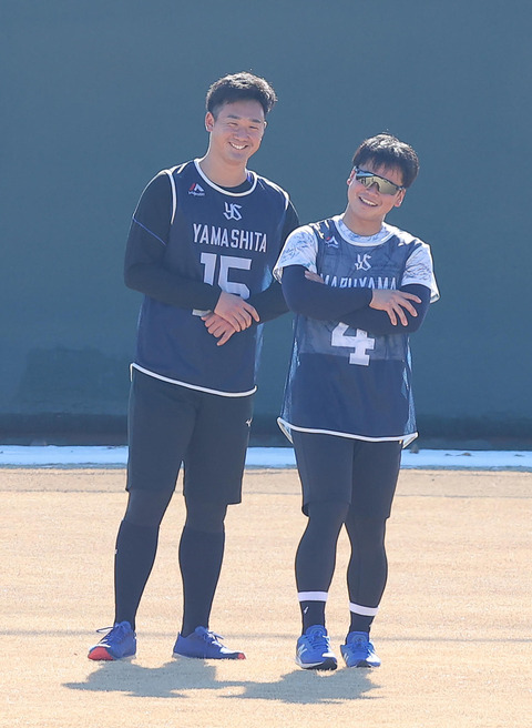 202201090000828-w1300_0