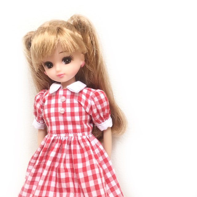 赤チェックのワンピースと、リボンで結ぶファーケープ💕ご縁に感謝し
