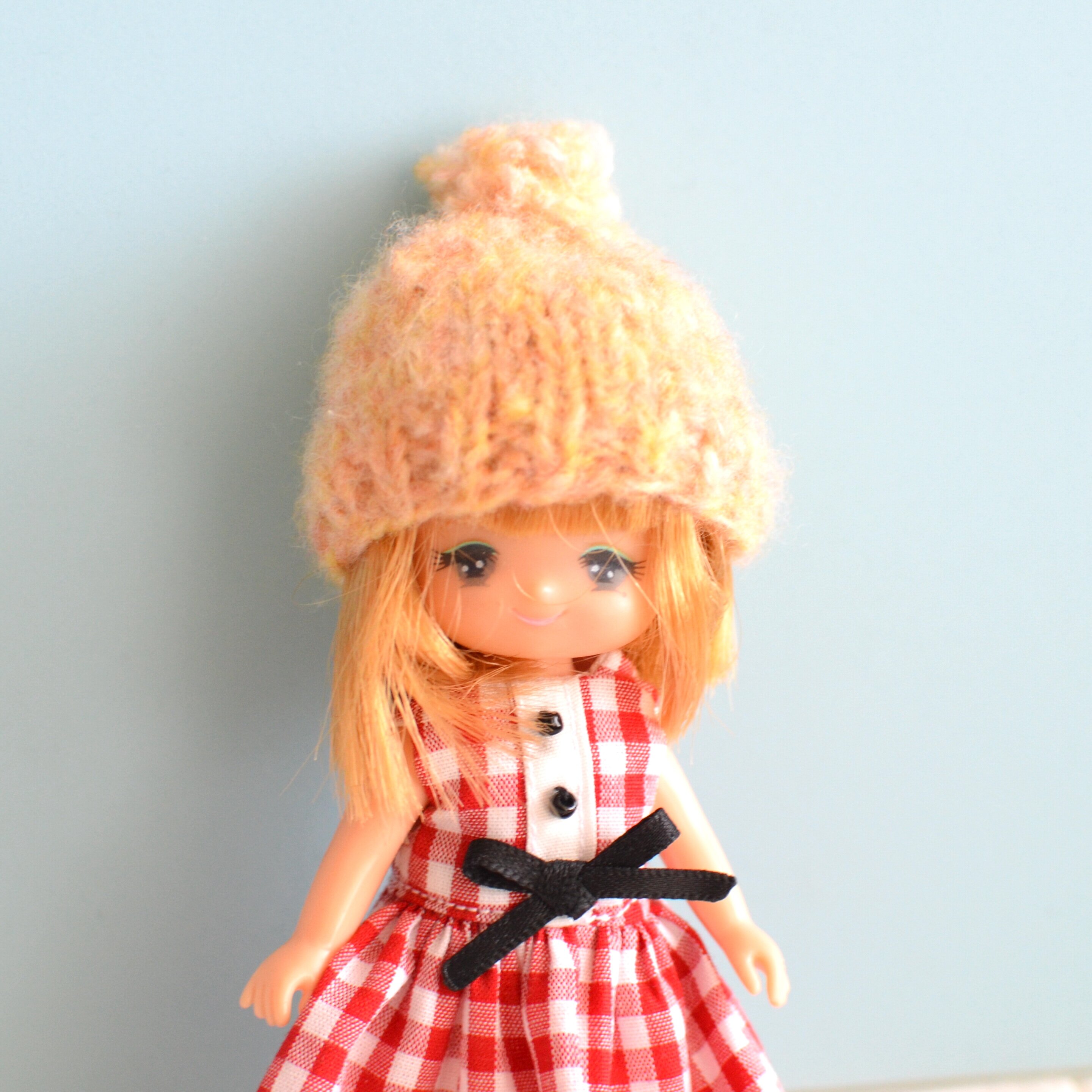 ニット帽を作りましたよ/今年もよろしくお願いいたします : リカちゃん