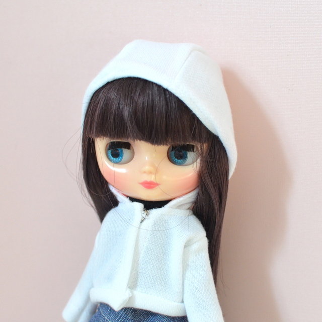 20cmドールサイズのパーカーの型紙を公開いたします : リカちゃん服