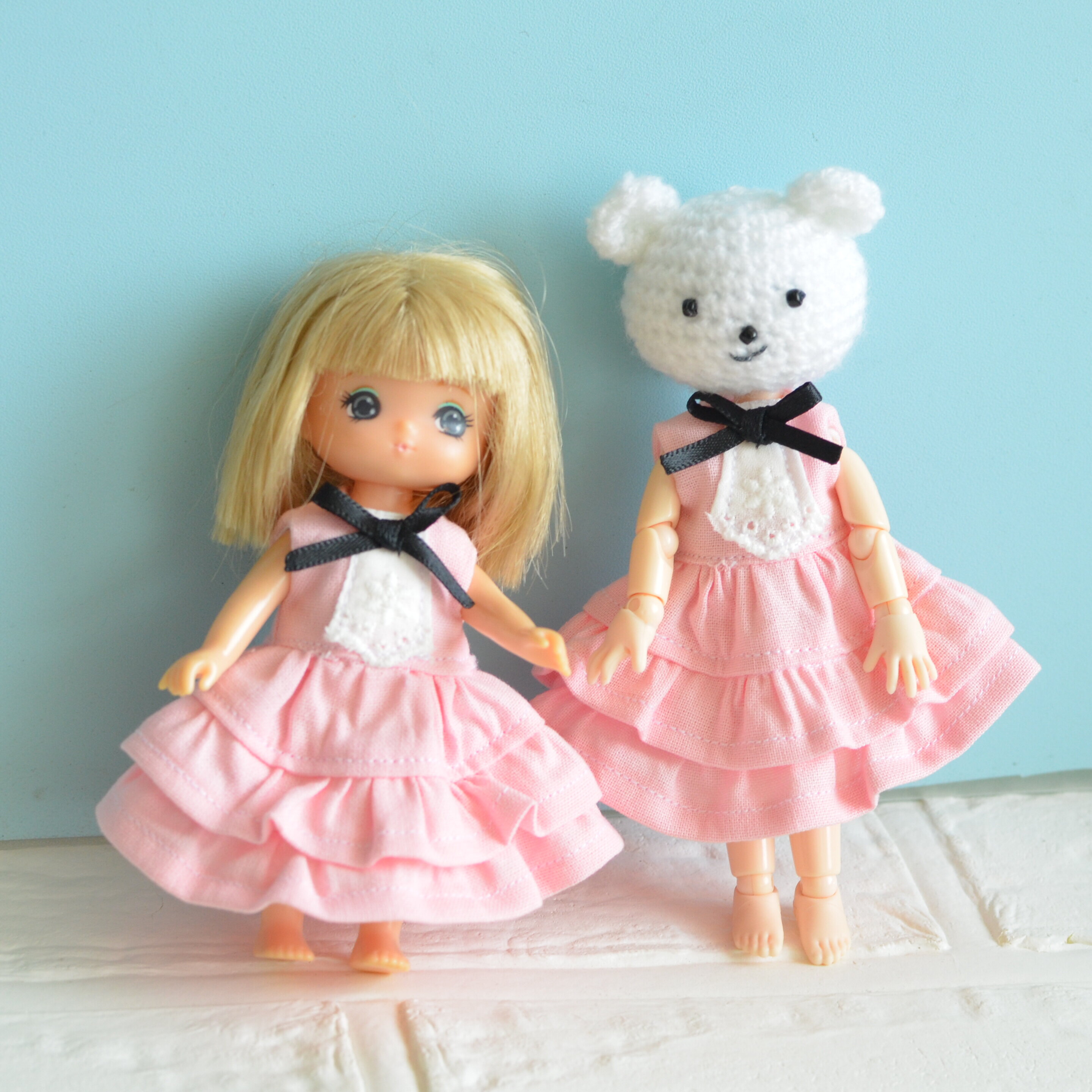 ピンクの2段フリルワンピース/これで11cmドールさんの2段フリル