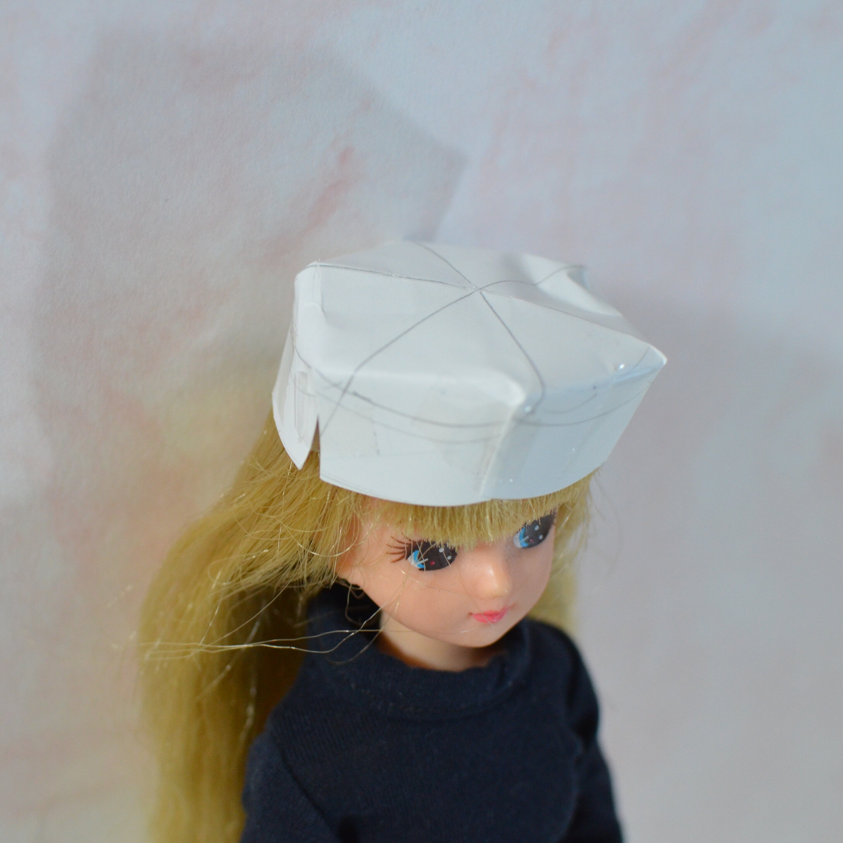 リカちゃんサイズの帽子の型紙を作っています！ : リカちゃん服