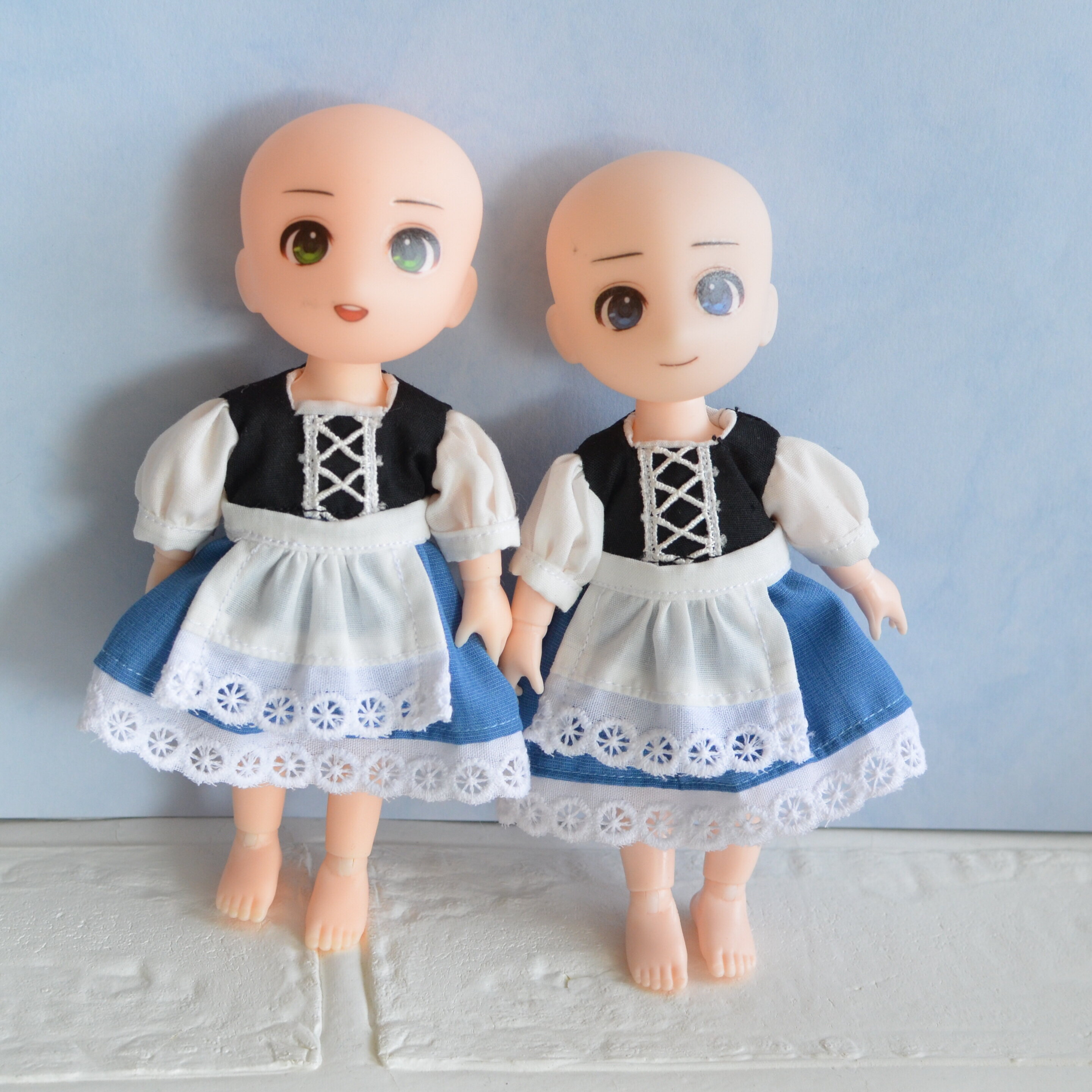 セリア ドールボディ 15cm 2体 円く