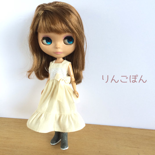 バンダナ柄のワンピースと ノースリーブのワンピース ご縁に感謝します リカちゃん服ハンドメイド りんごぽんのおうち 札幌市 バンダナ柄のワンピースと ノースリーブのワンピース ご縁に感謝します リカちゃん服ハンドメイド りんごぽんのおうち 札幌市