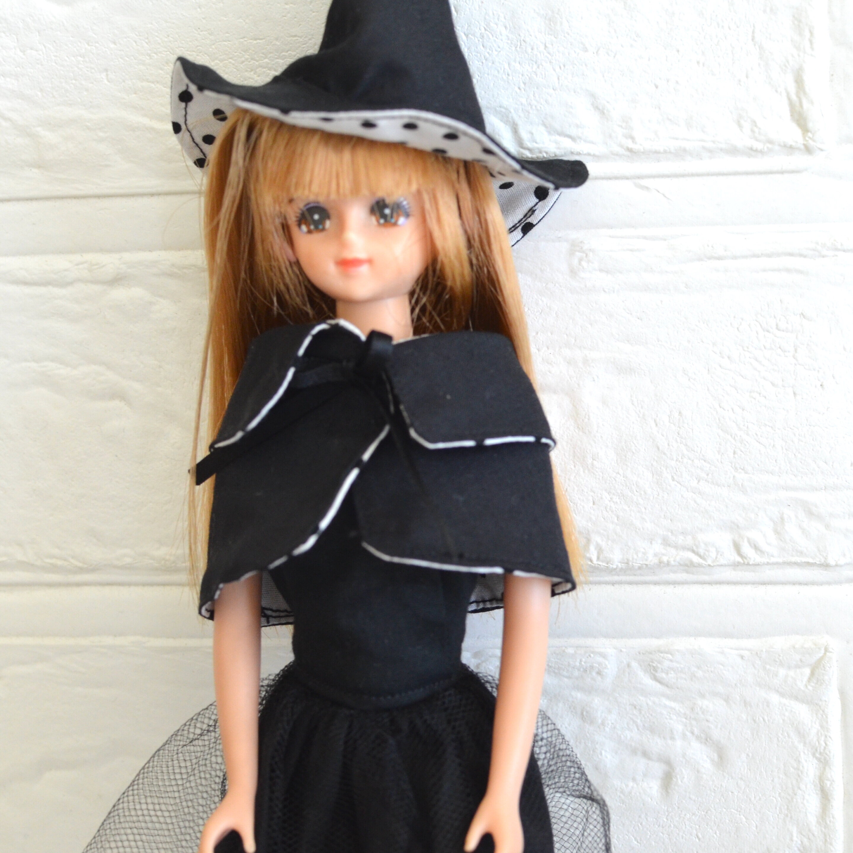 27cmドールサイズの魔女セット : リカちゃん服ハンドメイド 27cmドールサイズの魔女セット : リカちゃん服ハンドメイド