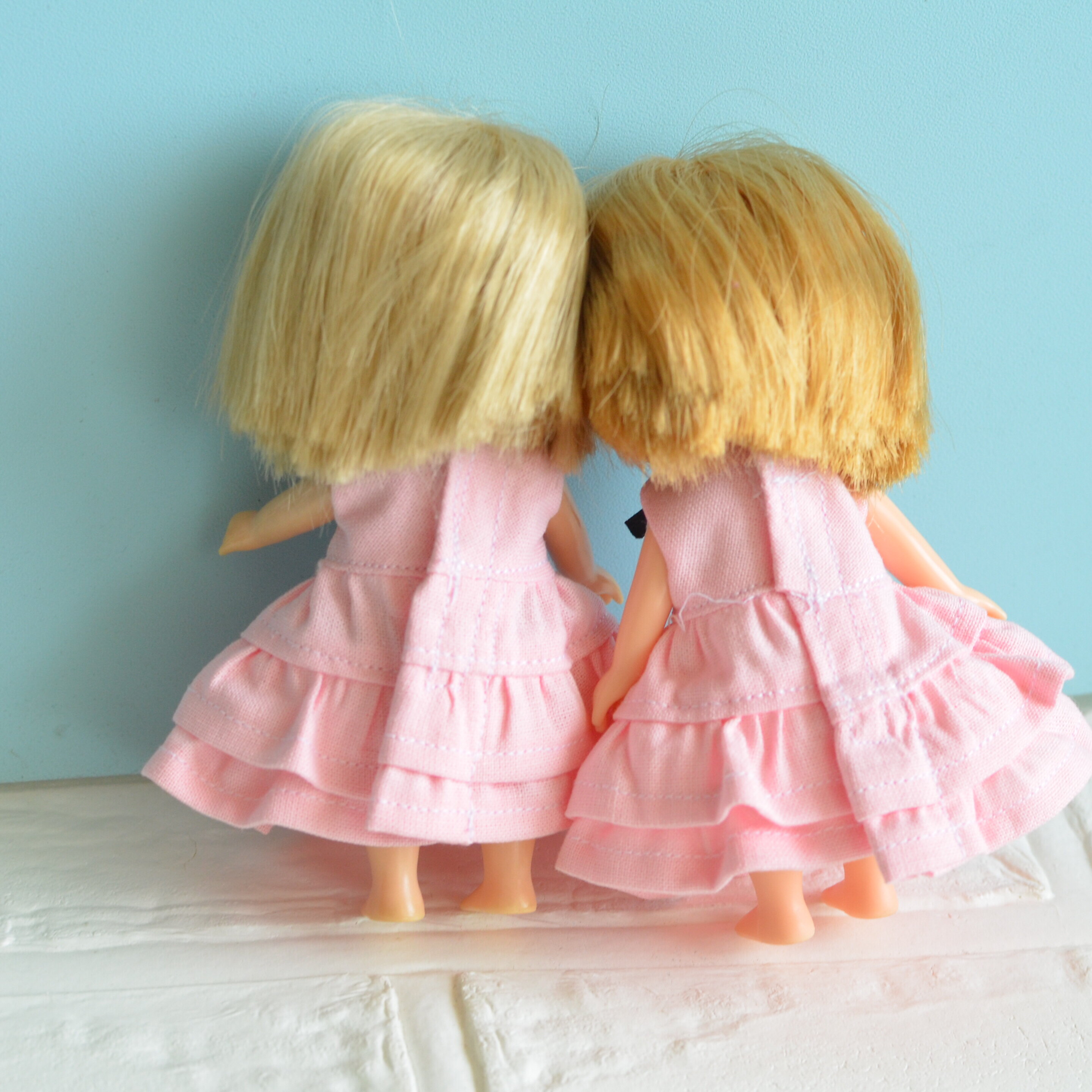 ふりふりワンピースを着せた手作り人形 ふりふりワンピースを着せた手作り人形