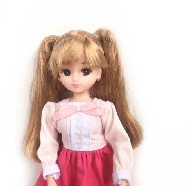 ピンクとピンクのワンピースは 定番の形です リカちゃん服ハンドメイド りんごぽんのおうち 札幌市 ピンクとピンクのワンピースは 定番の形です リカちゃん服ハンドメイド りんごぽんのおうち 札幌市