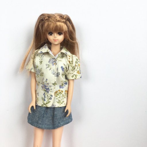 ２７cmドールの 前開きと後ろ開きのブラウスです リカちゃん服ハンドメイド りんごぽんのおうち 札幌市