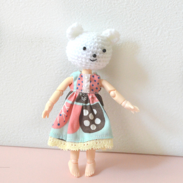 オビツ11にプチブライスの服を着せてみた