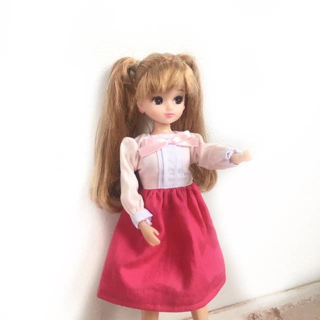 ピンクとピンクのワンピースは 定番の形です リカちゃん服ハンドメイド りんごぽんのおうち 札幌市 ピンクとピンクのワンピースは 定番の形です リカちゃん服ハンドメイド りんごぽんのおうち 札幌市