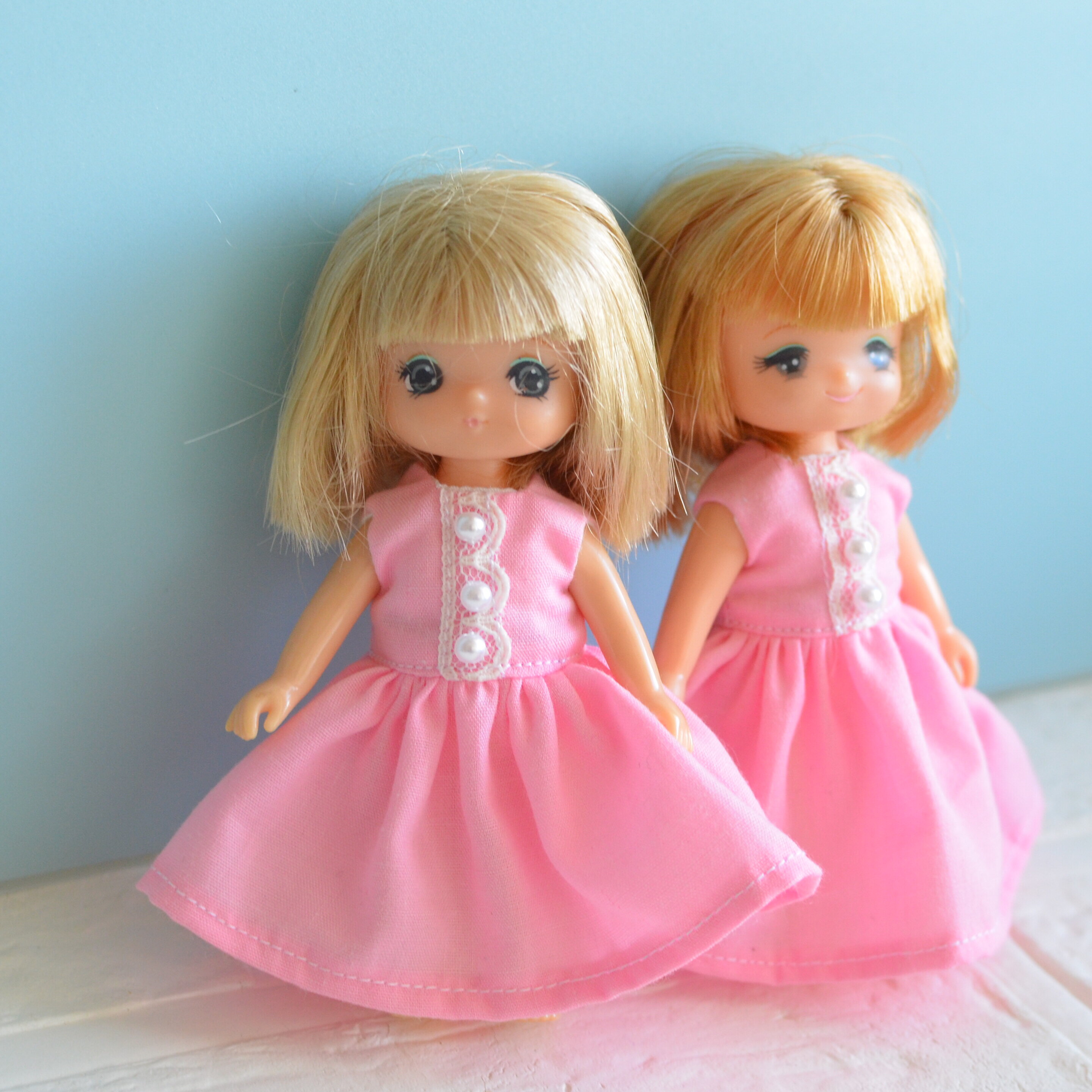 ピンクのワンピース/セリアドールさんの10cmボディを購入しましたう