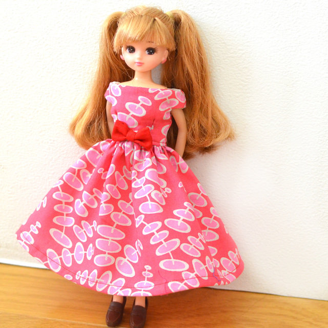 22cmドールサイズのオフショルワンピース身頃の型紙を公開いたします リカちゃん服ハンドメイド りんごぽんのおうち 札幌市 22cmドールサイズのオフショルワンピース身頃の型紙を公開いたします リカちゃん服ハンドメイド りんごぽんのおうち 札幌市