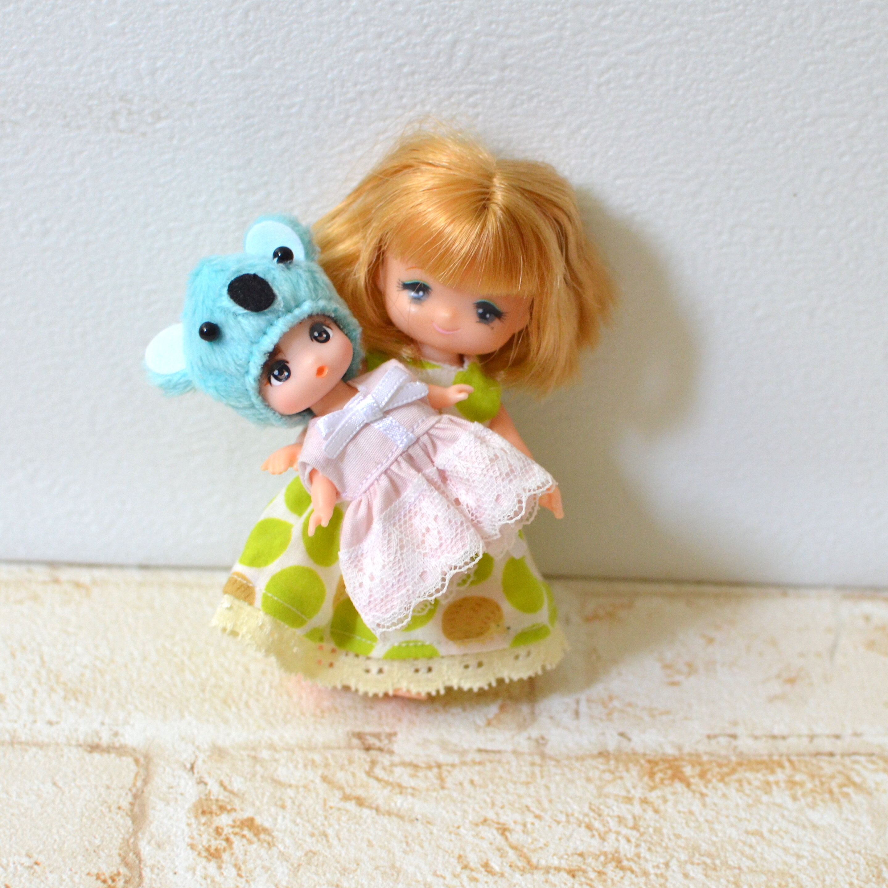 三つ子の赤ちゃん！かわいいですね（＊＾＾＊）ミキちゃんマキちゃん