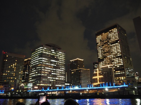 202608281853竹芝桟橋（客船ターミナル）