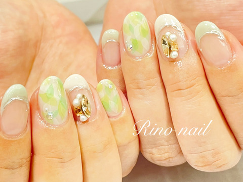 13DCA323-4D13-47AE-B60C-2D515BA4716E