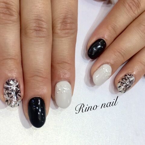 {2AAE6303-49F9-4E1C-AA44-24E3B4B7ABC4}