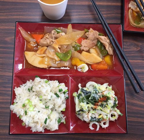 12887296_938179546298350_959785583_oa