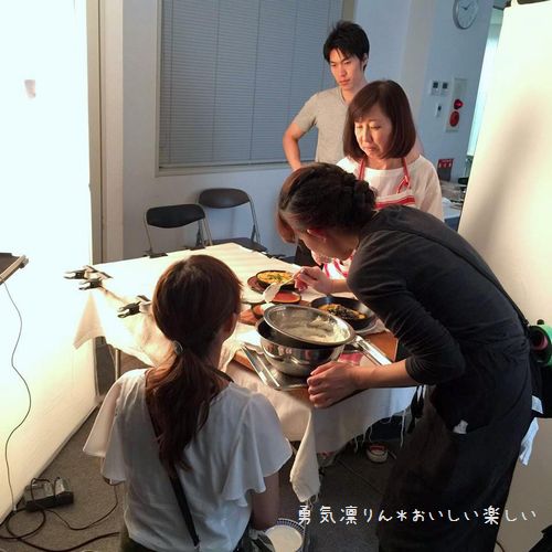 13695823_1009133589202945_1703057873_na