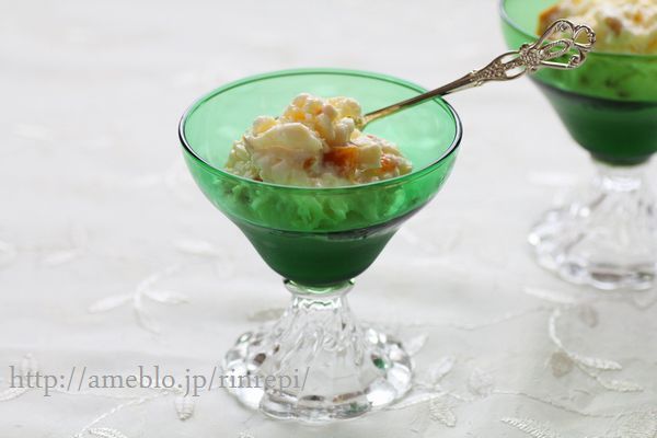 マンゴーラッシーフローズンヨーグルトのレシピ