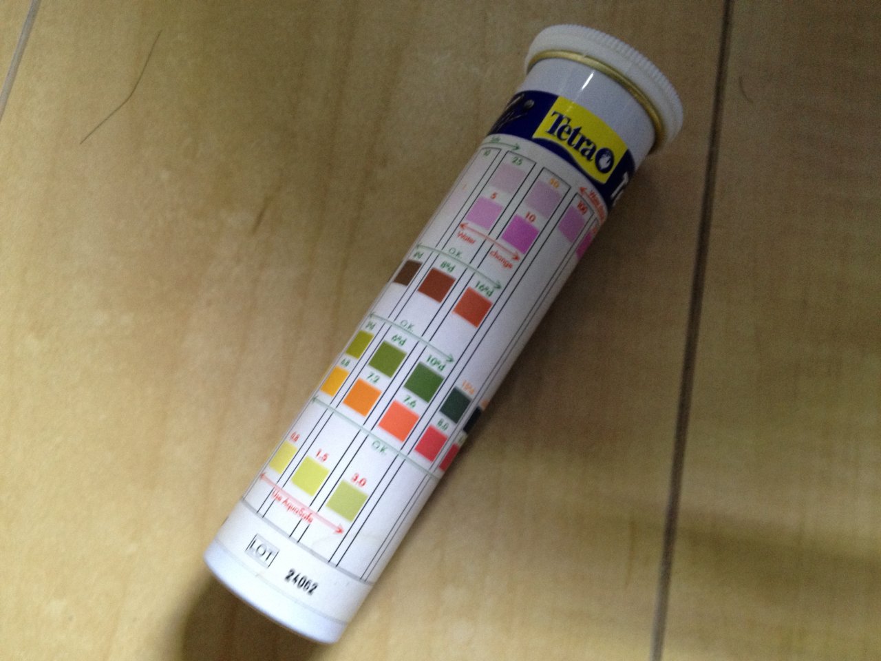 栄養系ソイルを使った底面ろ過水槽立ち上げの記録 はじめの１週間 水槽にやったことを忘れないように書いておくブログ