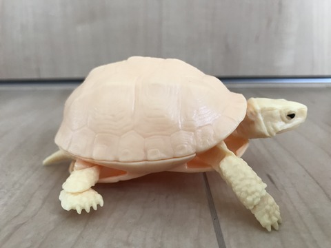 077