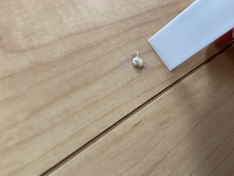 うっかりやってしまった 簡単な床のキズ補修で目立たなくなりました Rinのシンプルライフ Powered By ライブドアブログ