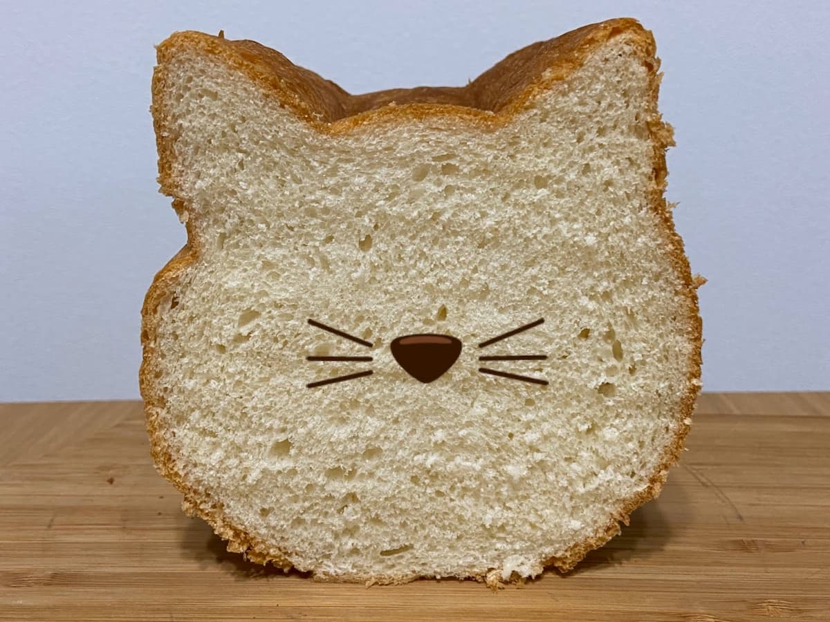 ねこねこ食パン