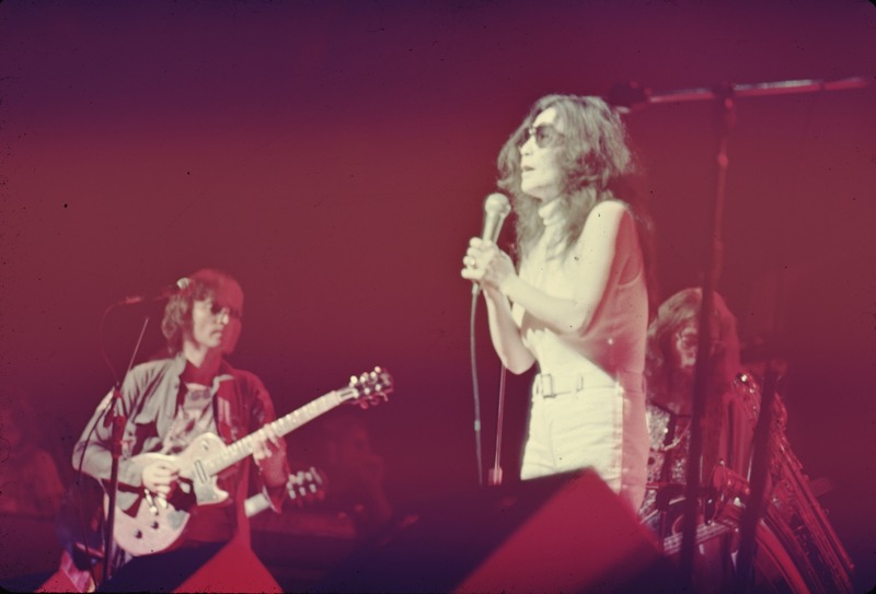 13ジョン・レノン、オノ・ヨーコ_1972年8月30日マディソンスクエアガーデン