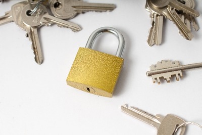 26e971a154034f9b9e6b50e98095e203_s