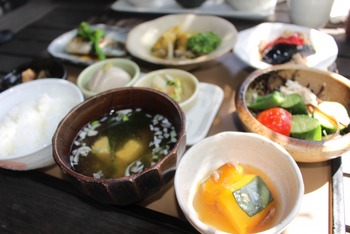 44c5b4444f6ddfc16061f53c4899d78e_s