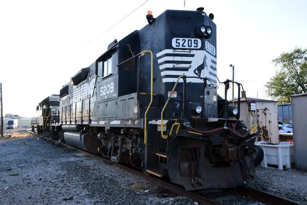 SOU GP38-2 #5209 : Boxcar Red Collection