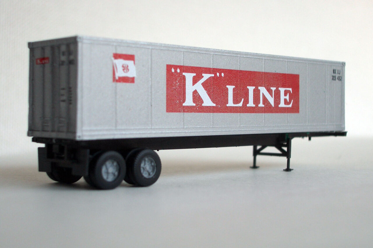 Wheels on Wheels 19 – 40’ “K” LINE Container on chassis : Boxcar Red ...