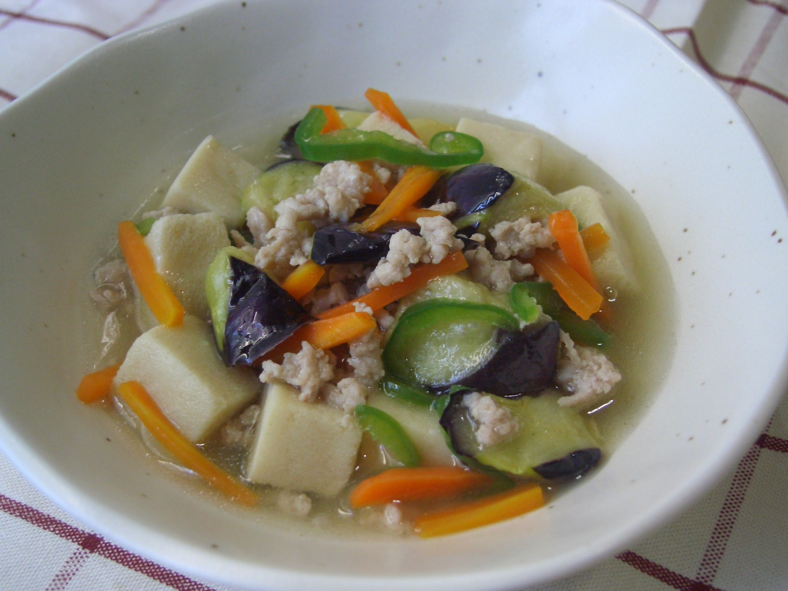 なすと高野豆腐のあんかけ 保育所給食のレシピ