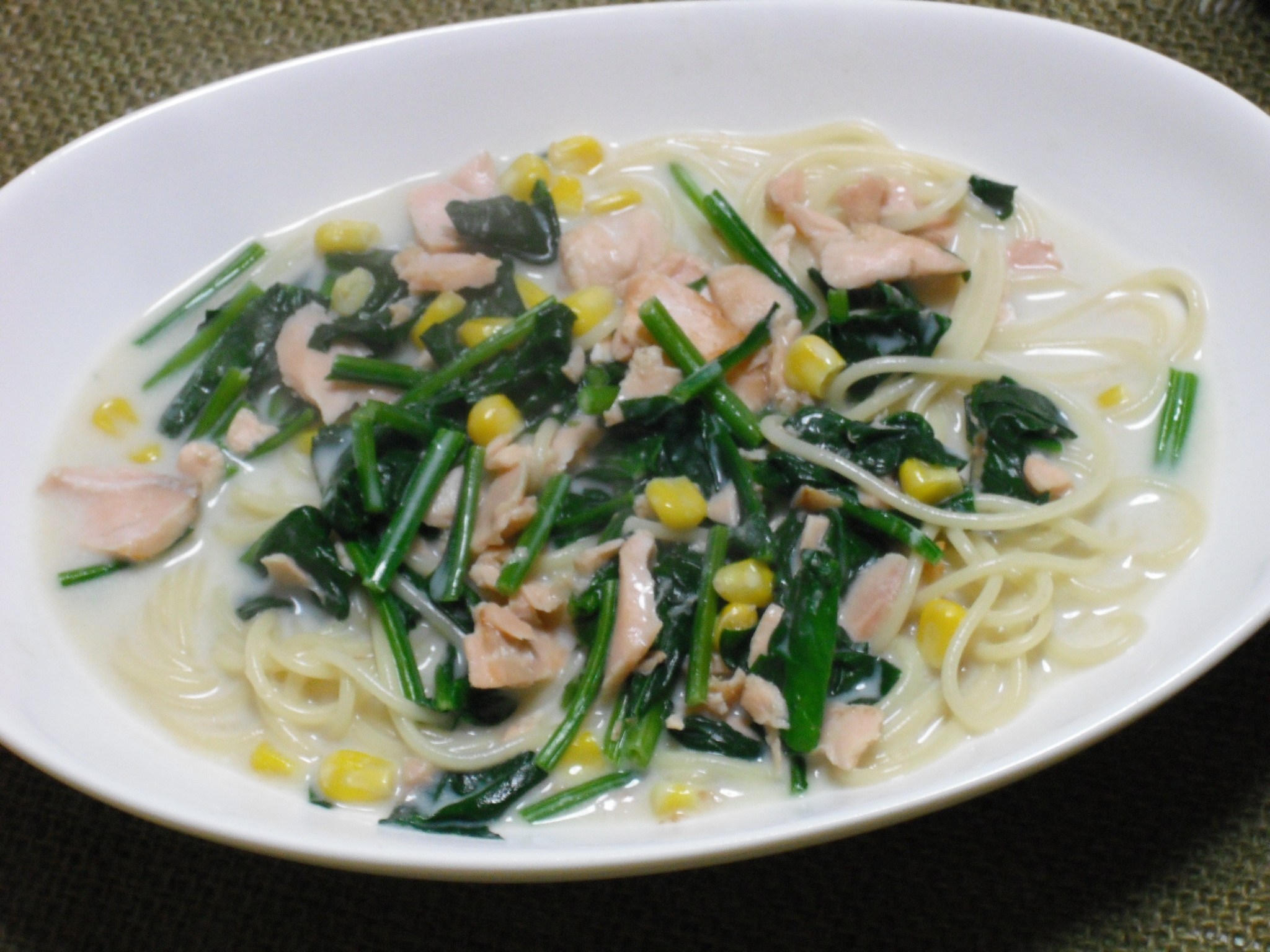 鮭とほうれん草の豆乳スープパスタ 保育所給食のレシピ